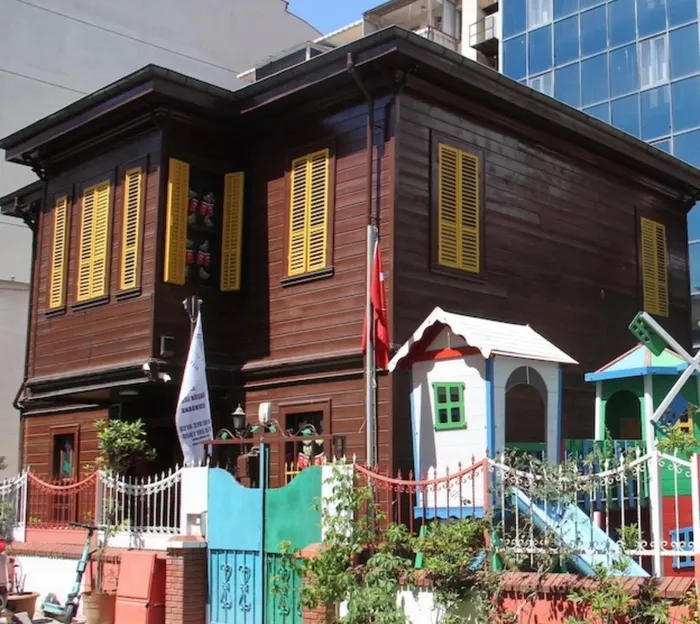 Köşkümüzün dış görünümü