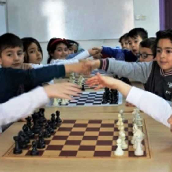 anaokulu-maltepe-bilkem-brans-dersleri-satranc-1